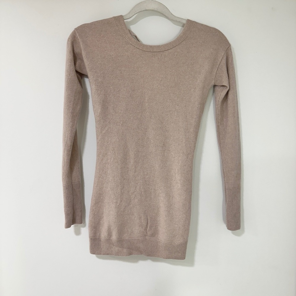 Athleta 100% Cashmere Wrap Back Sweater Womens XXS Beige Surplice | Quiet Luxury